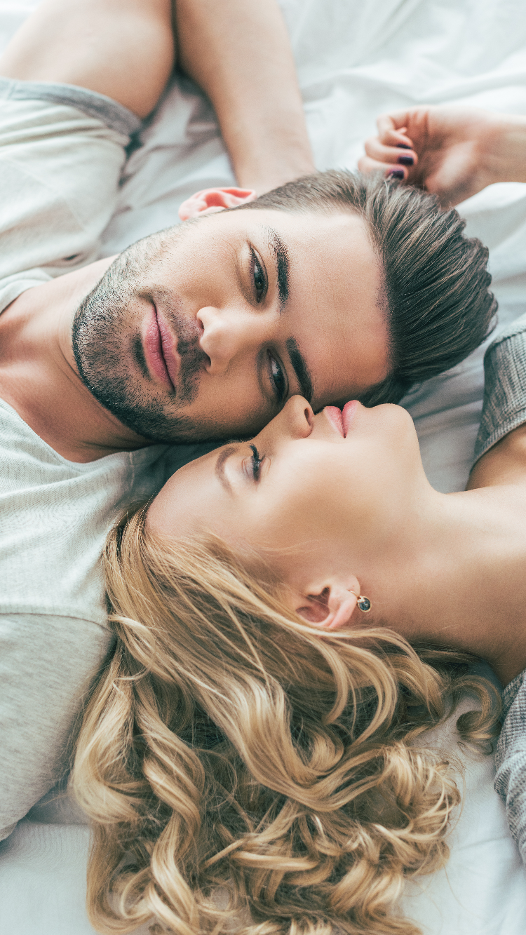 Sleeping with Love: How Sleeping With A Partner Helps | Wakefit